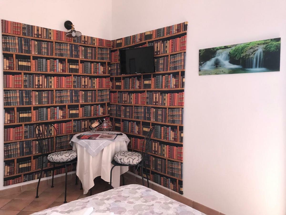 Agli Acquedotti Romani المظهر الخارجي الصورة